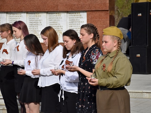 igNzPUA-t1s.jpg